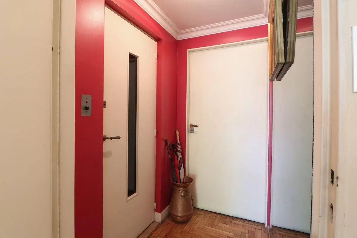 Departamento 3 amb. frente c/dep. balcón y cochera 4