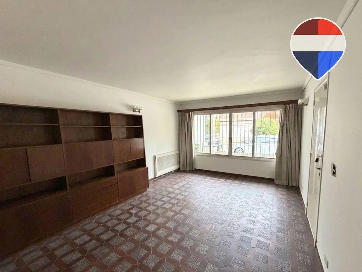 VENTA CASA 4 AMB. JARDIN/QUINCHO VICENTE LOPEZ 5
