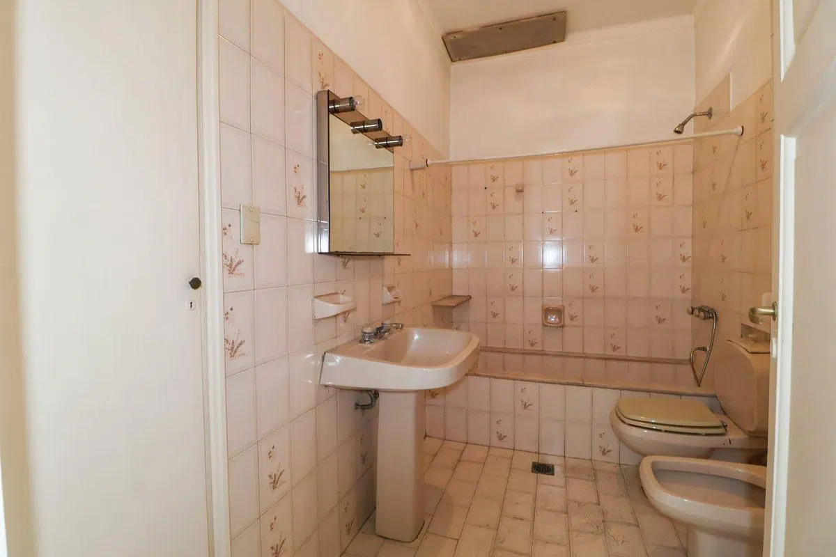VENTA  2 LOCALES COMERCIALES Y CASA 5 amb / PARQUE 5