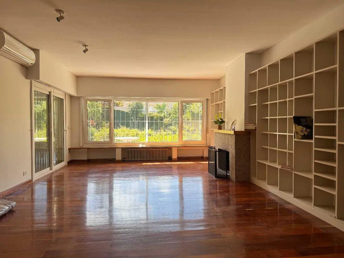 VENTA CASA ACASSUSO Libert al Rio pulmón soñado 4