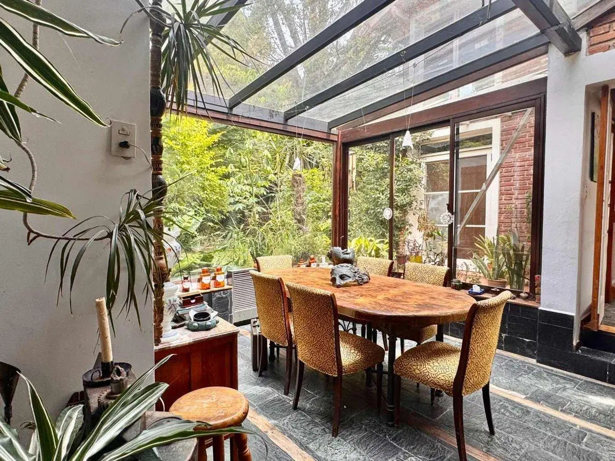 Casa 6 Ambientes con pileta y jardin Vicente Lopez 2