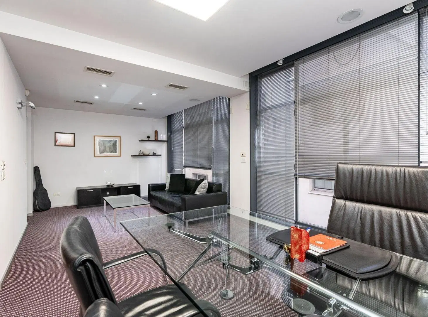 VENTA OFICINA PREMIUM 380M2 2 COCHERAS, CENTRO 5