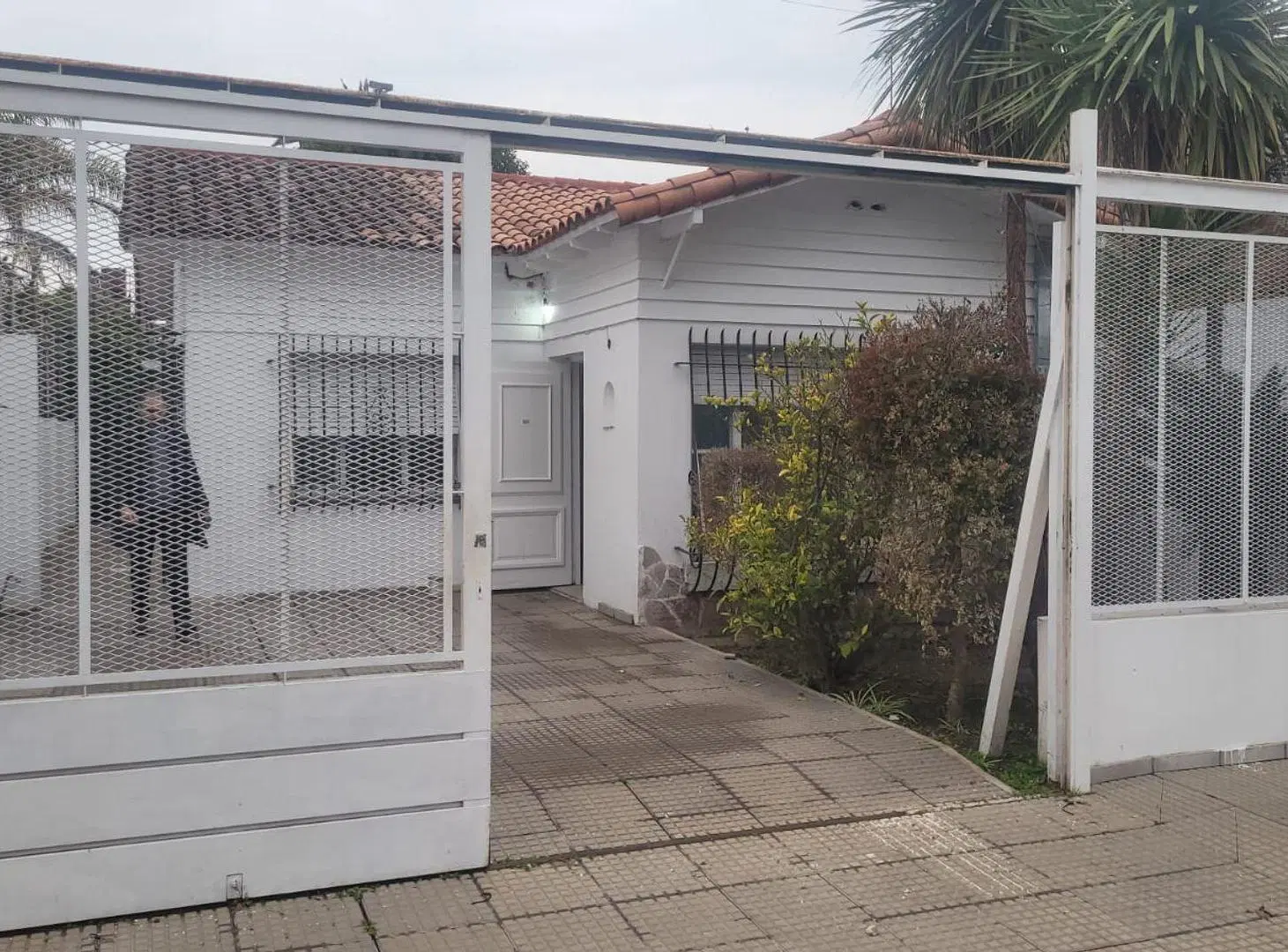 VENTA CASA 3 AMBIENTES BERNAL - QUILMES 4
