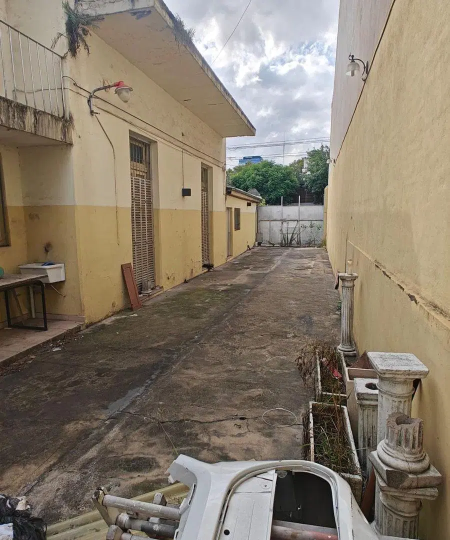 Venta Galpon en Parque Chacabuco 2