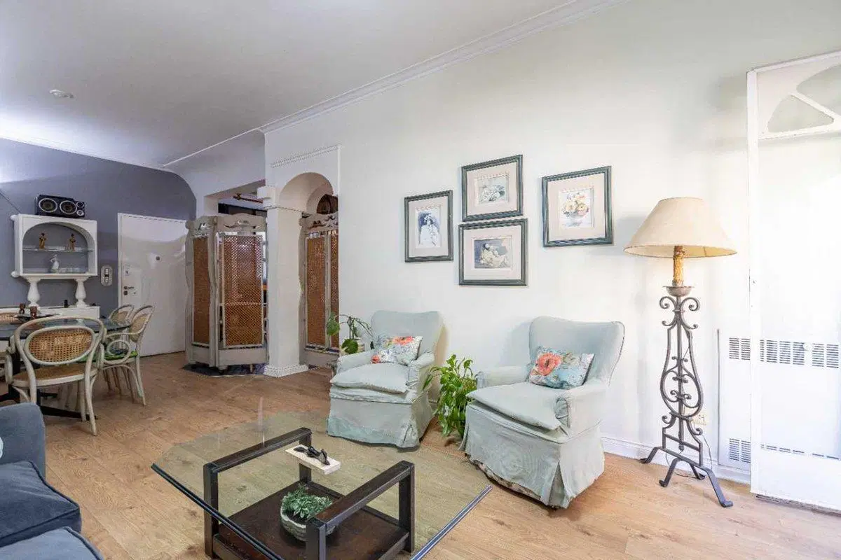 VENTA SEMIPISO 4 AMB  COCHERA EXCELENTE UBICACION 2