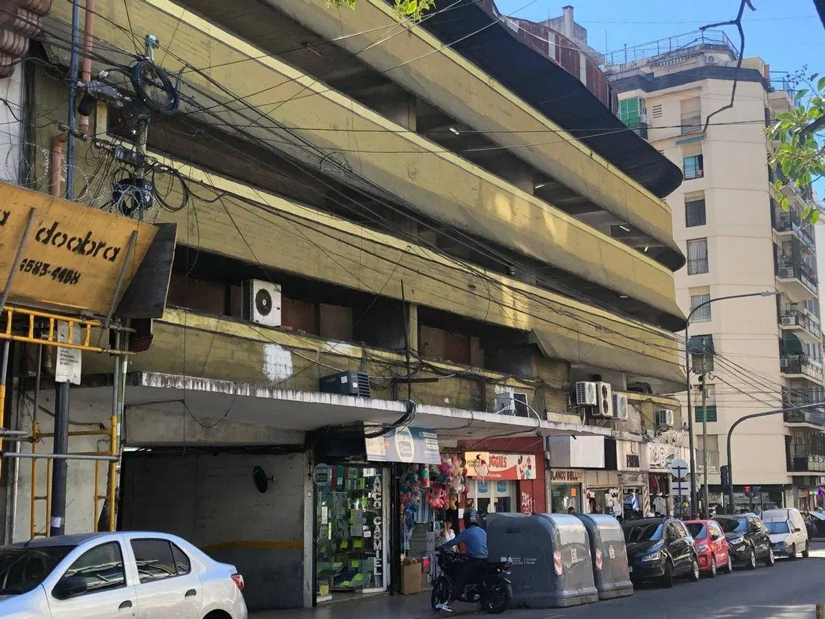 Cochera en 4° piso rampa barrio Once 4