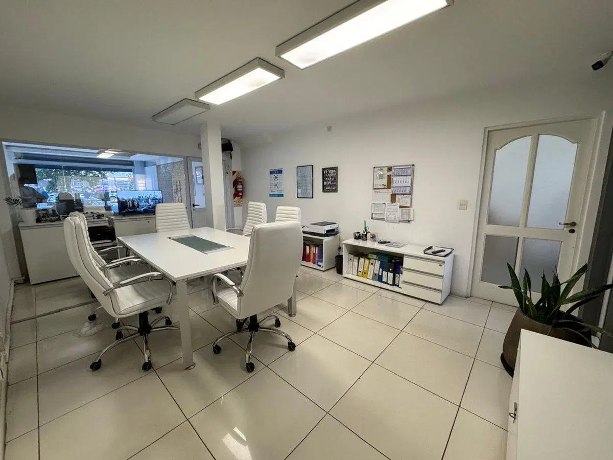 Ideal Inversor Local en PB + 2 departamentos en PA 4