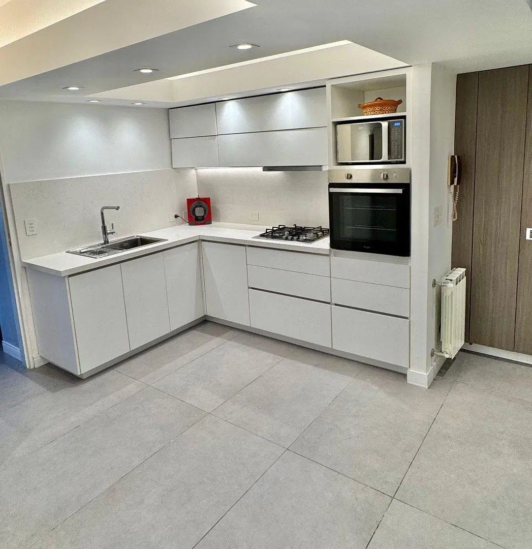 Venta departamento tres ambientes en RECOLETA 5
