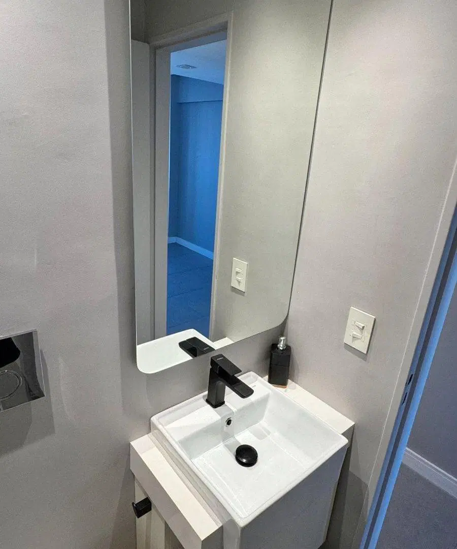 Venta departamento tres ambientes en RECOLETA 4