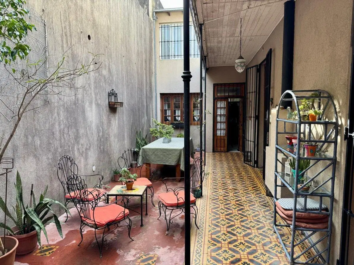 Casa familiar 3 dormitorios jardin pileta Victoria 8