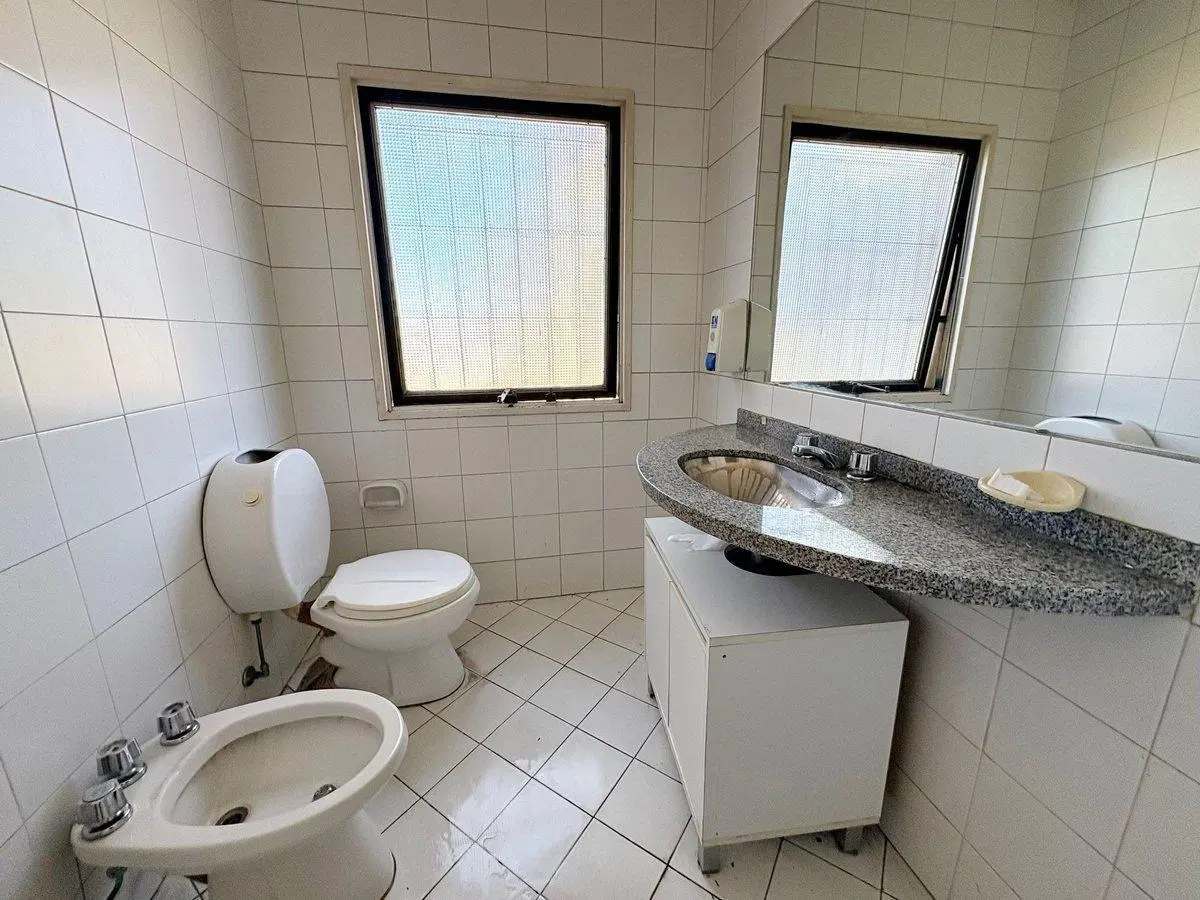 VENTA DEPOSITO INDUSTRIAL CON OFICINAS 5