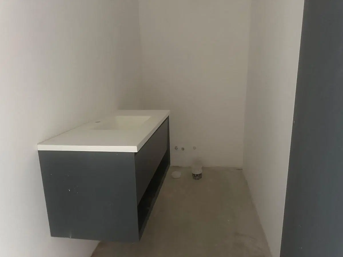 OFICINA EN VENTA OLIVOS AV. LIBERTADOR VISTA ALRÍO 4