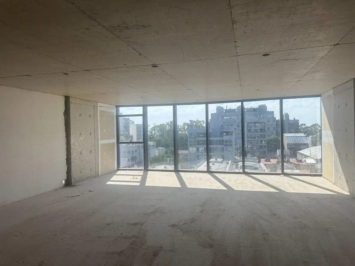 OFICINA EN VENTA OLIVOS AV. LIBERTADOR VISTA ALRÍO 3