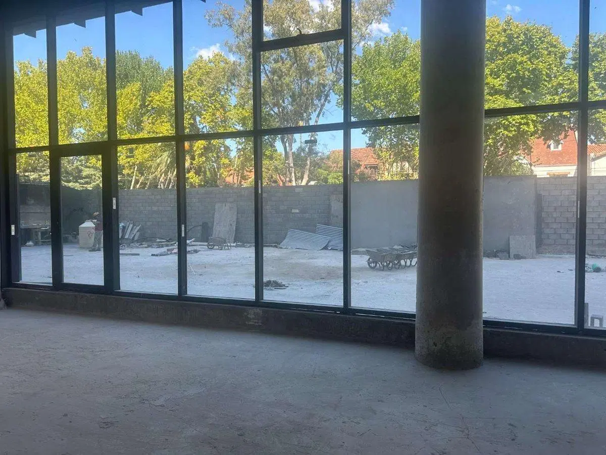 OFICINA EN VENTA OLIVOS AV. LIBERTADOR VISTA ALRÍO 5
