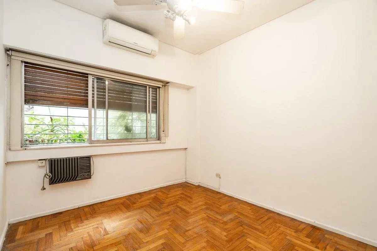 Venta dpto 3 amb gran patio Palermo Chico. Único! 5