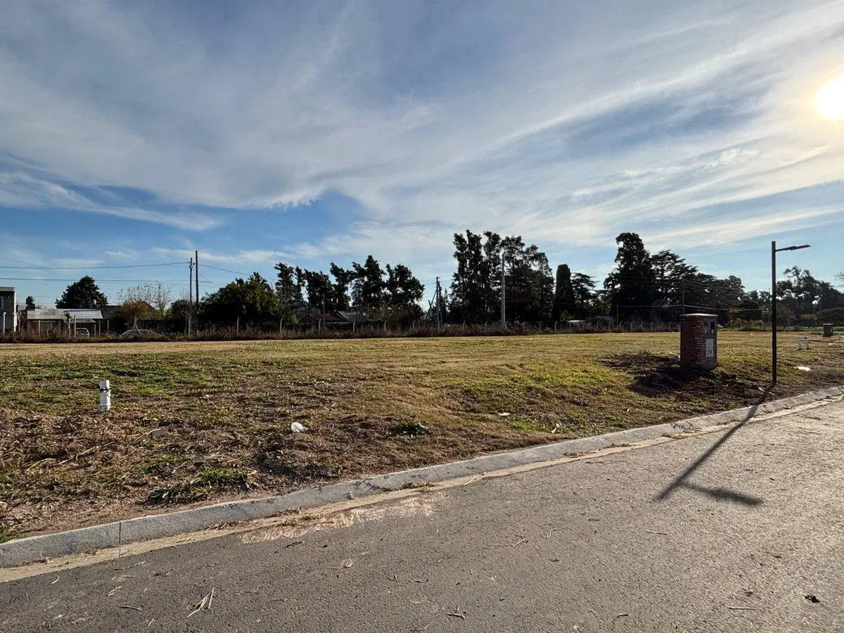 Venta Lote Barrio La Posta Pilar 2