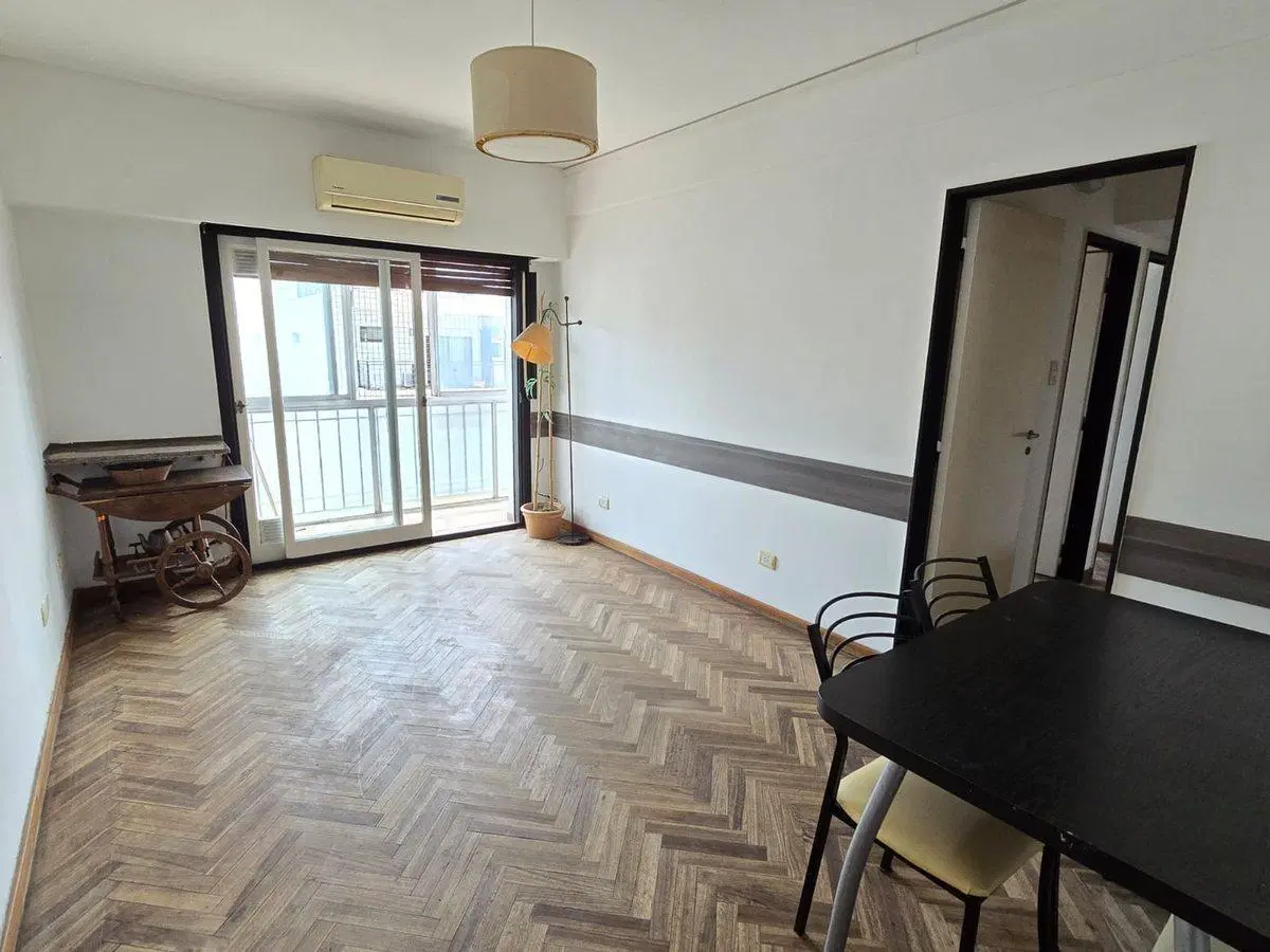 VENTA 3 AMBIENTES - CABALLITO - TODO LUZ! 5