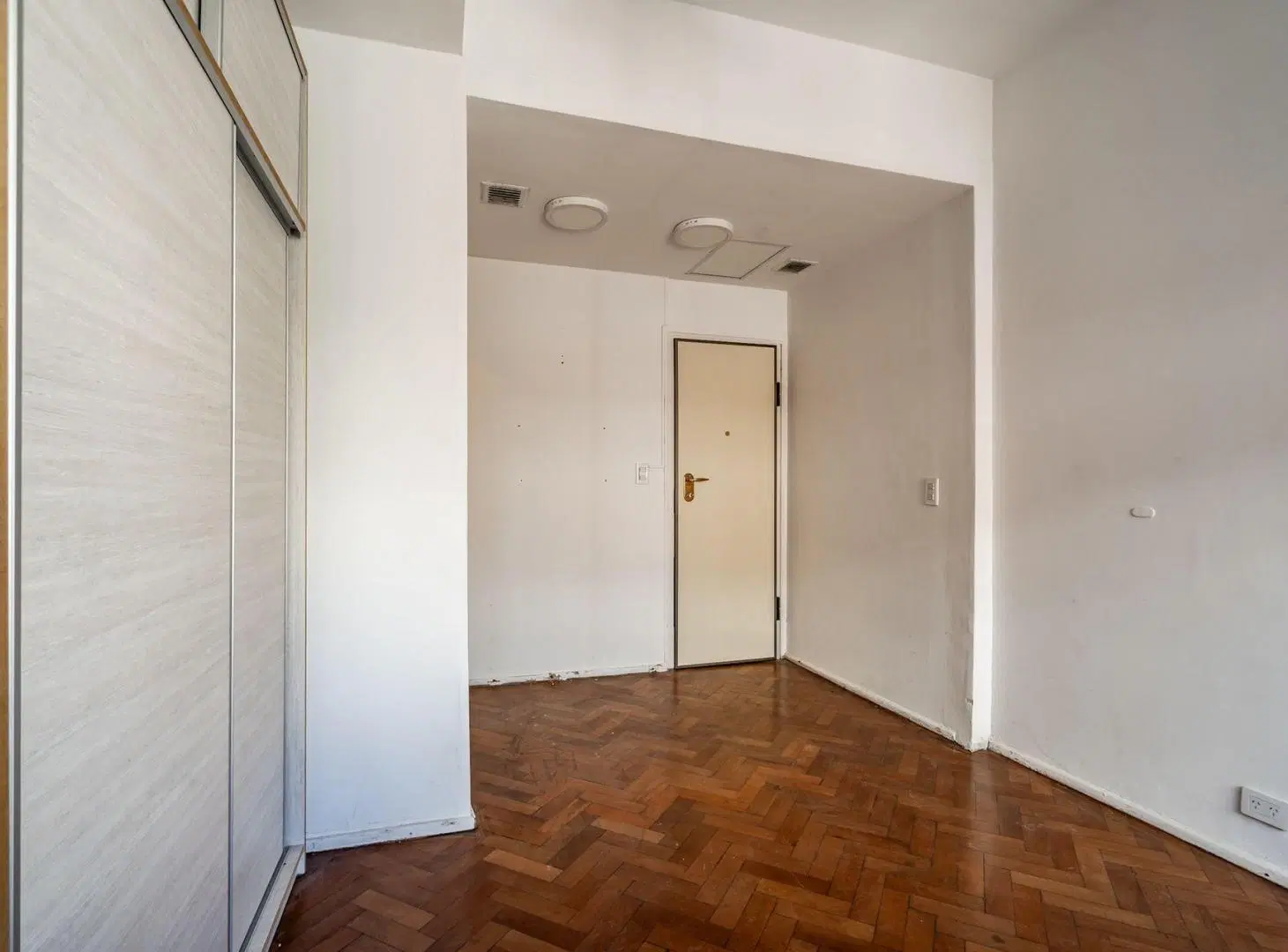 Dpto venta 2 amb Recoleta, balcón. Buen estado! 2