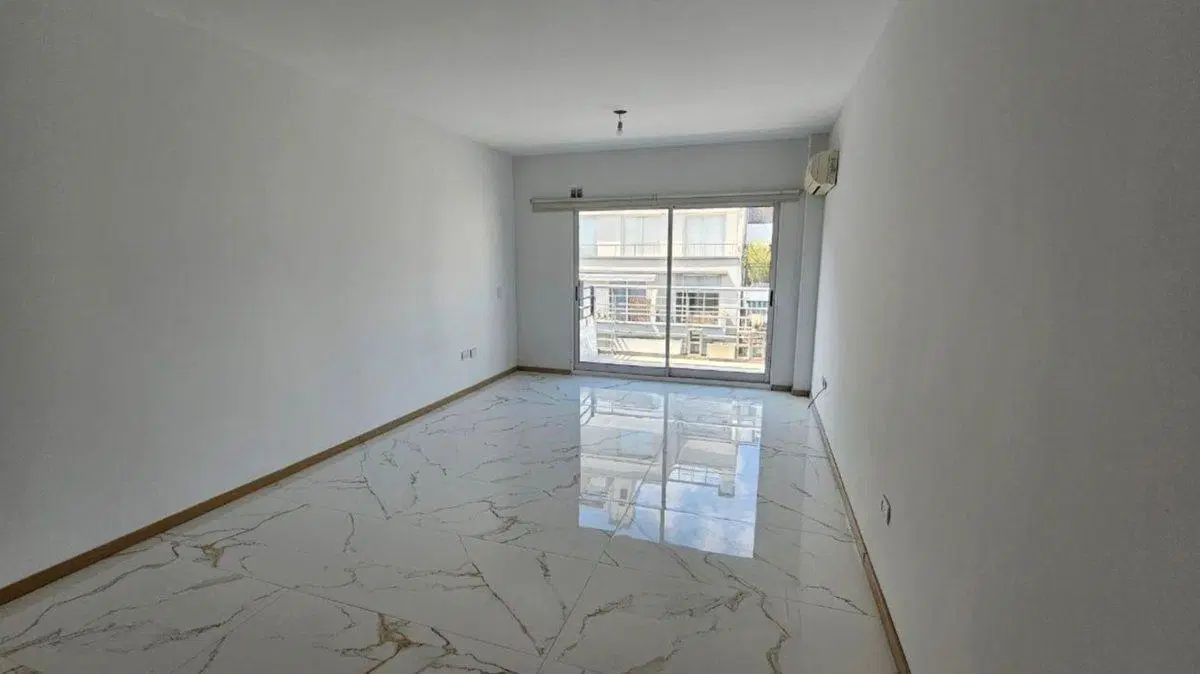 Venta Monoambiente Luminoso con Balcon en Belgrano 2