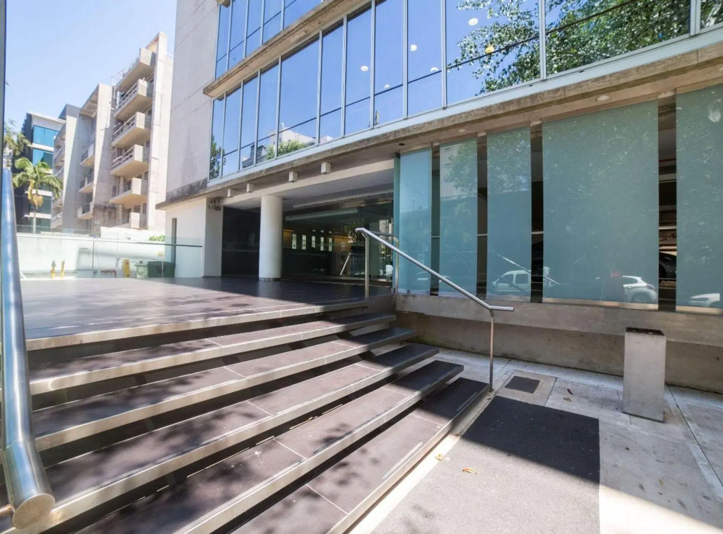 OFICINAS 930 m2 PLANTA LIBRE en OLIVO, 18 cocheras 3
