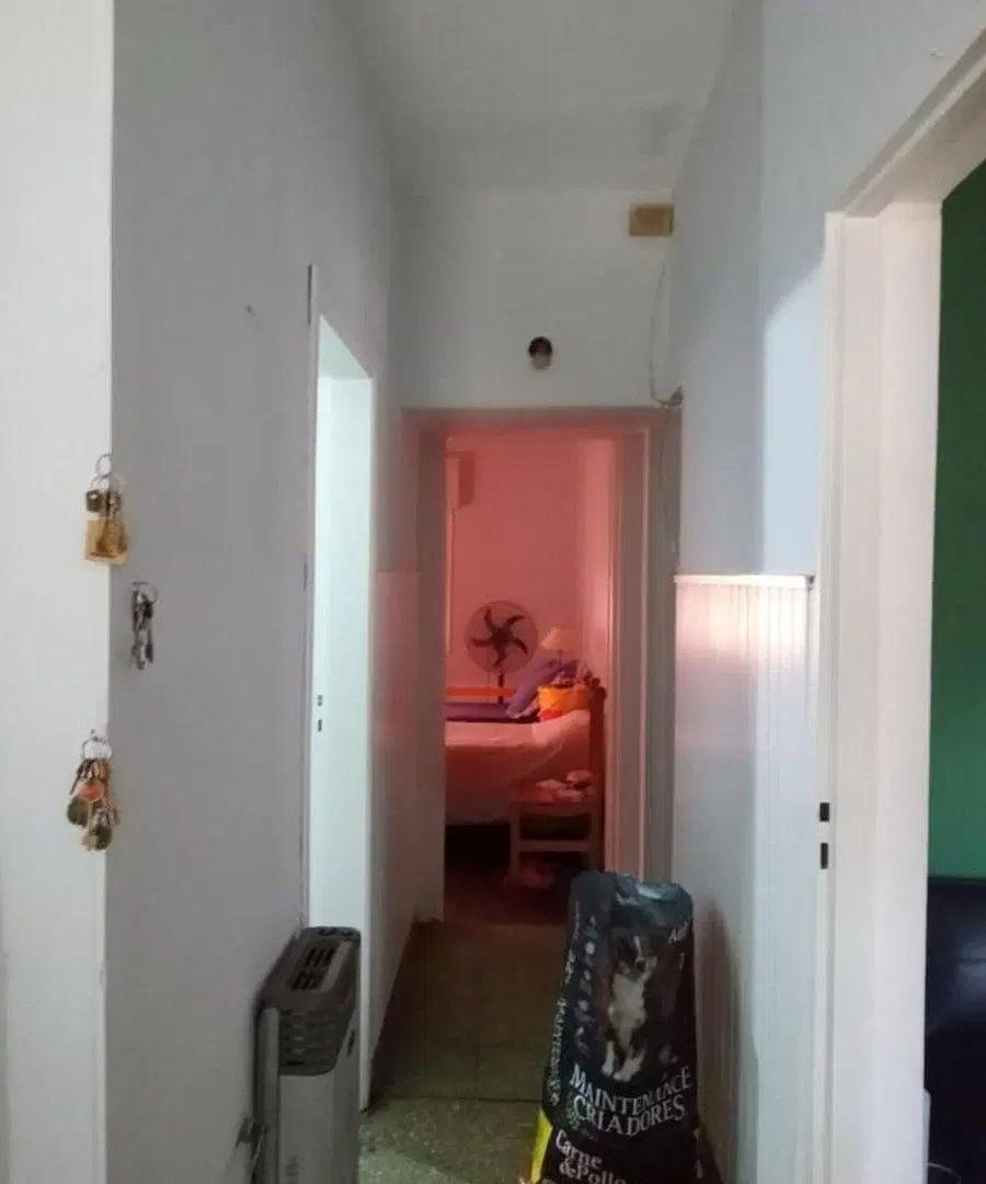 Casa venta tres ambientes a 50 mts de Av. Sucre 4
