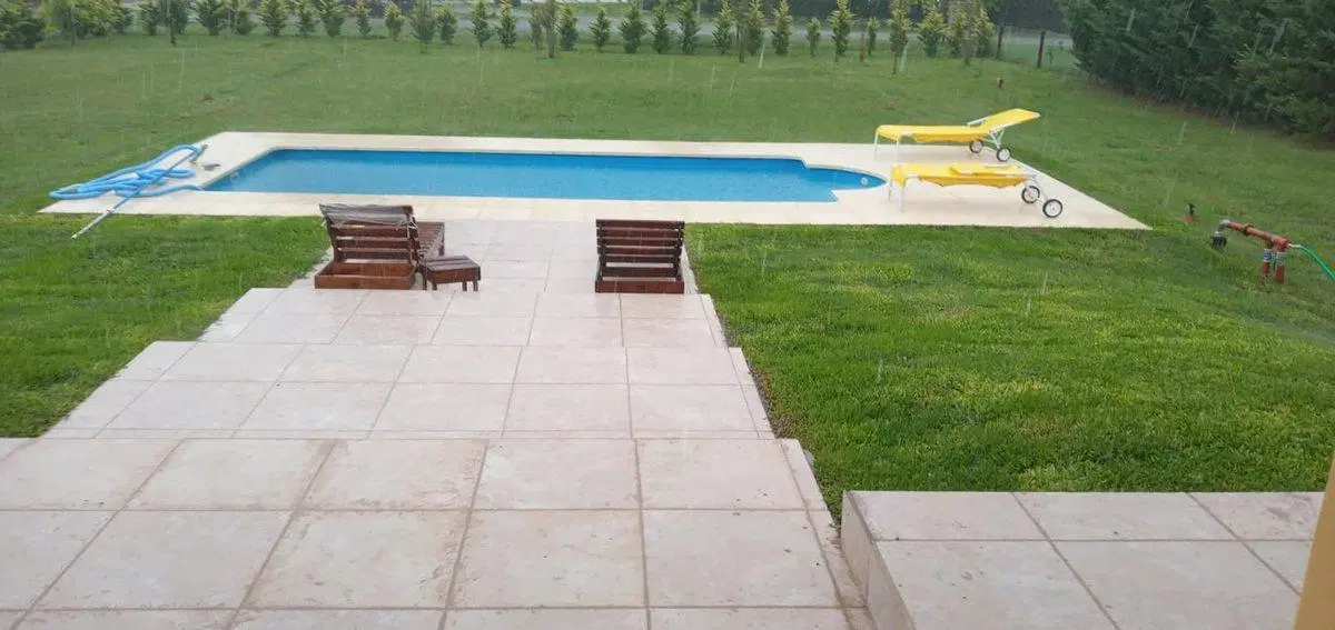Chacras de la Reserva. OPORTUNIDAD. Casa c/pileta. 4