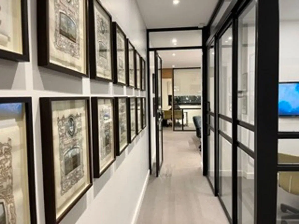 OFICINAS REFACCIONADAS En Sargento Cabral 800 2