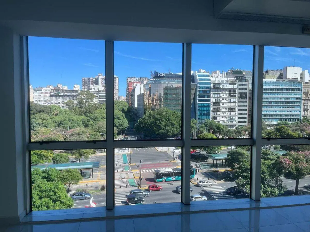 Venta Oficina Premium en Retiro 3
