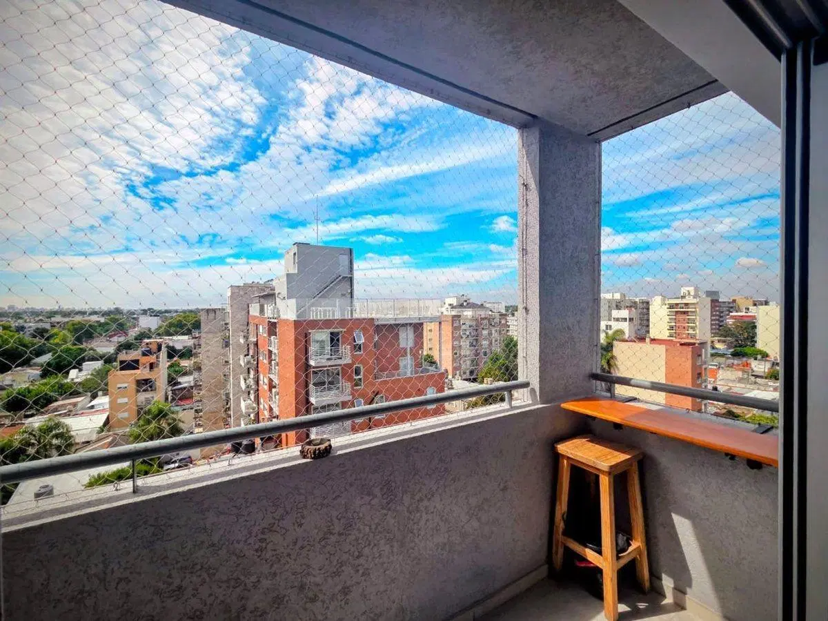 MORON VENTA 2 AMB FRENTE BALCON TODO LUZ 5