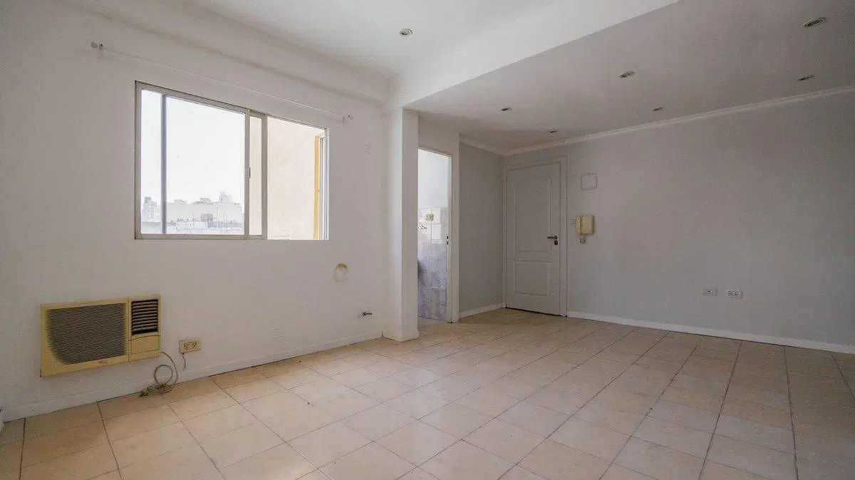 VENTA OFICINA 2-3 ambientes LOMAS DE ZAMORA CENTRO 5