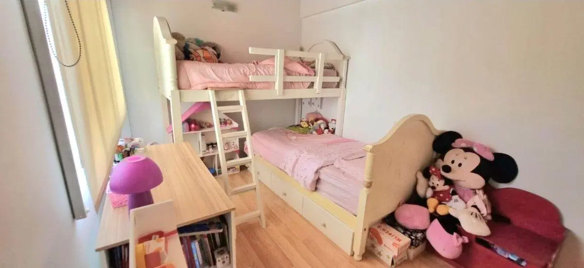 DEPARTAMENTO 3 AMBIENTES C/COCHERA EN SAN ISIDRO 5