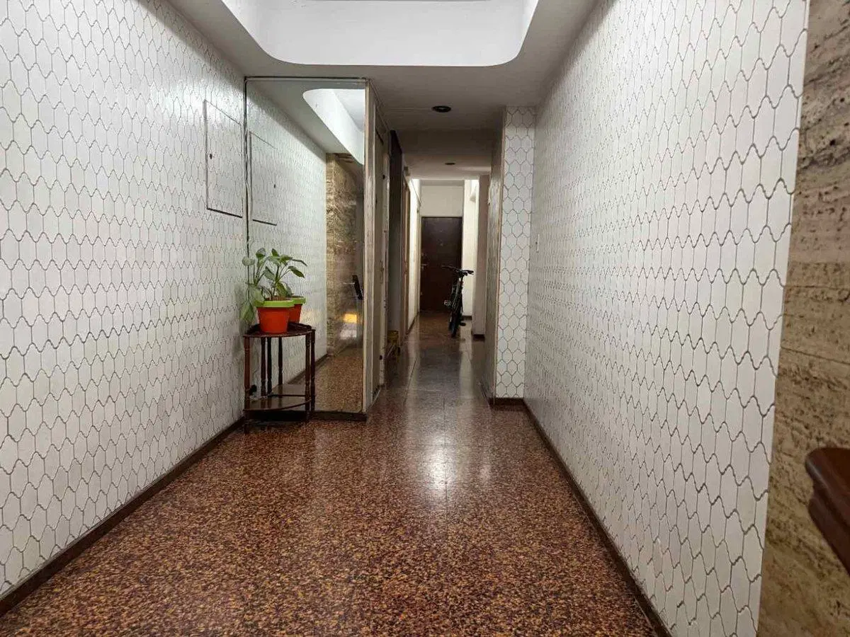 Venta-Monoambiente  Recoleta, balcón vista abierta 4
