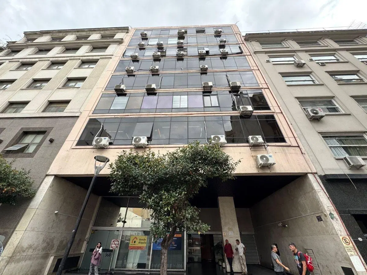 Oficina 240m2 Venta- Microcentro - 2 cocheras 4