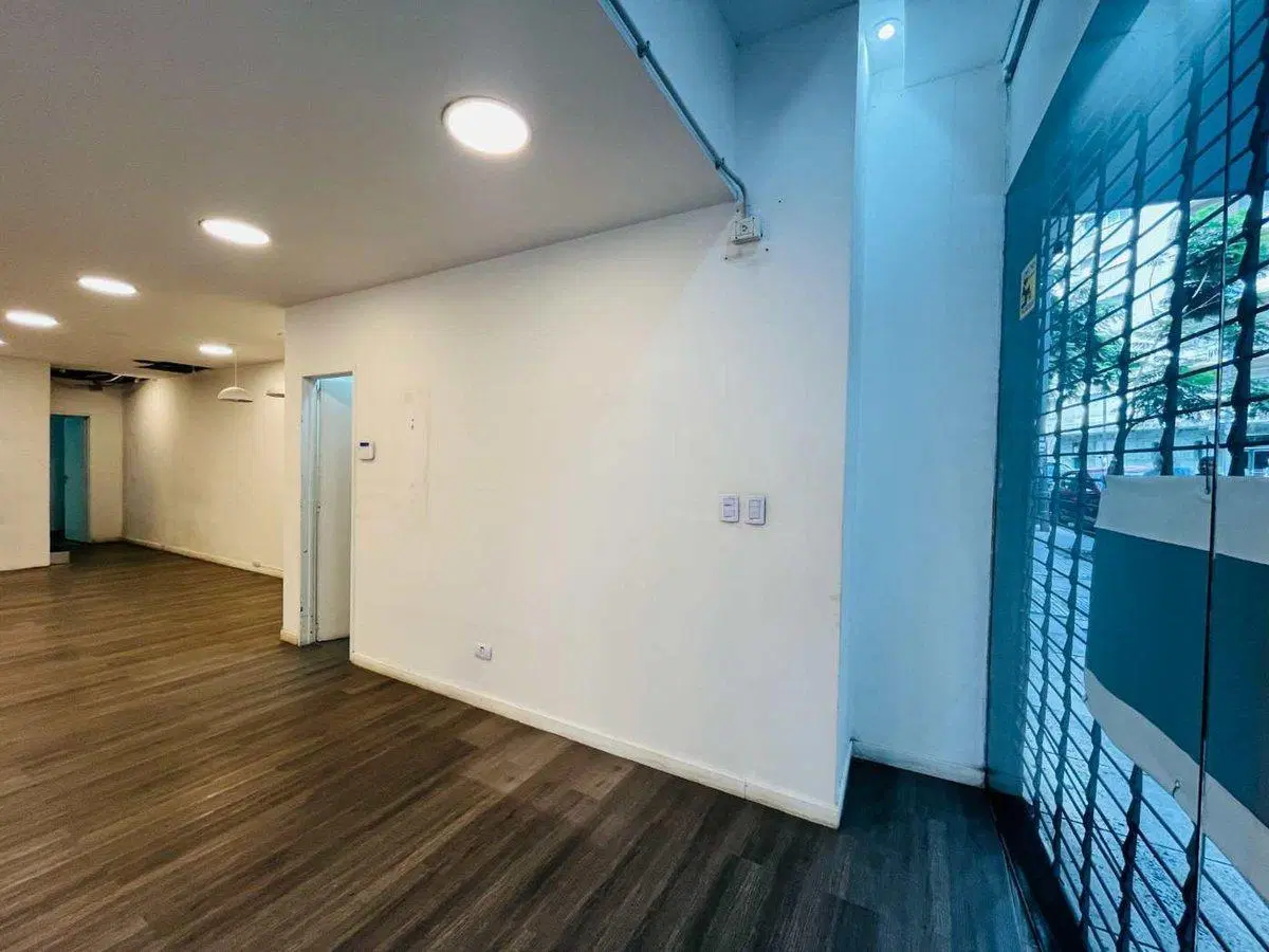 Aquiler Local Comercial en Recoleta 4