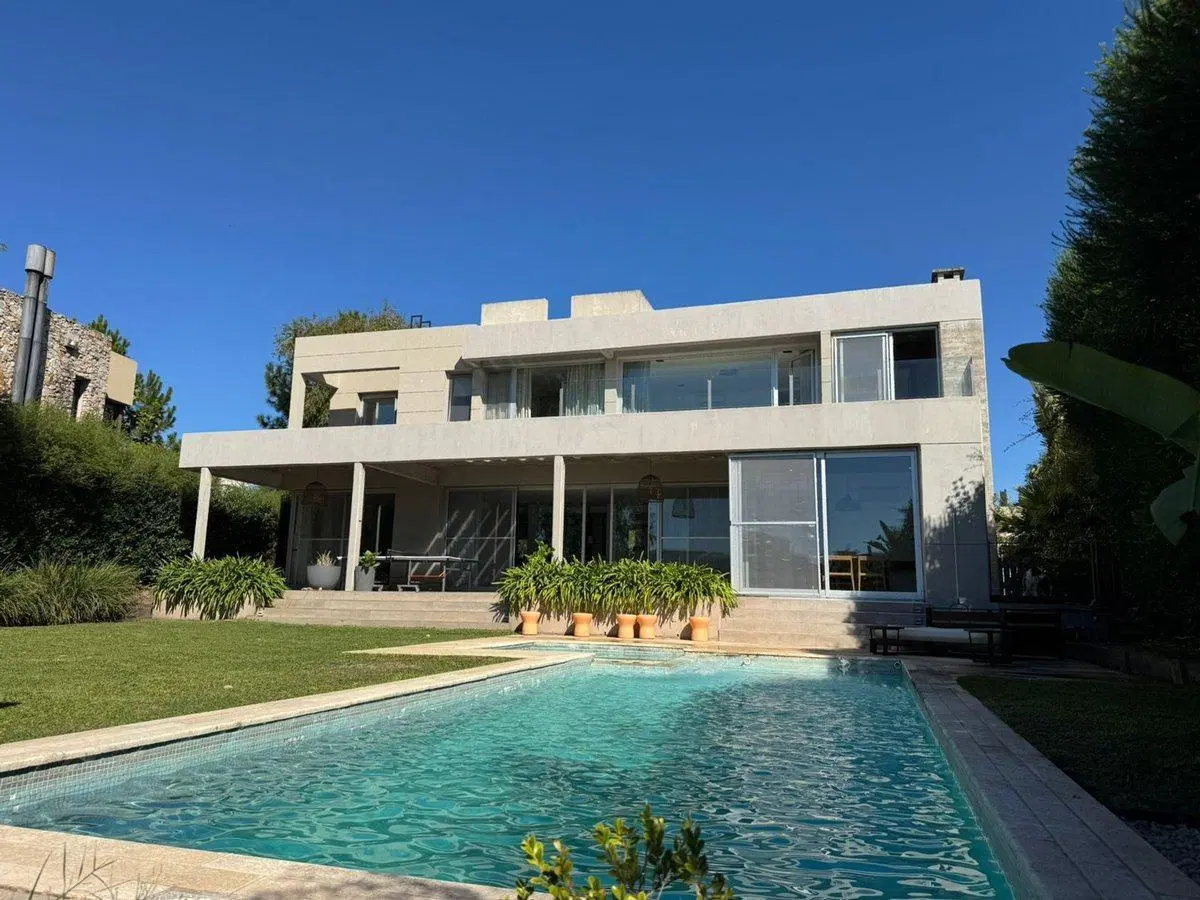 Casa Muelle al Agua Barrio Cabos del Lago Nordelta 5