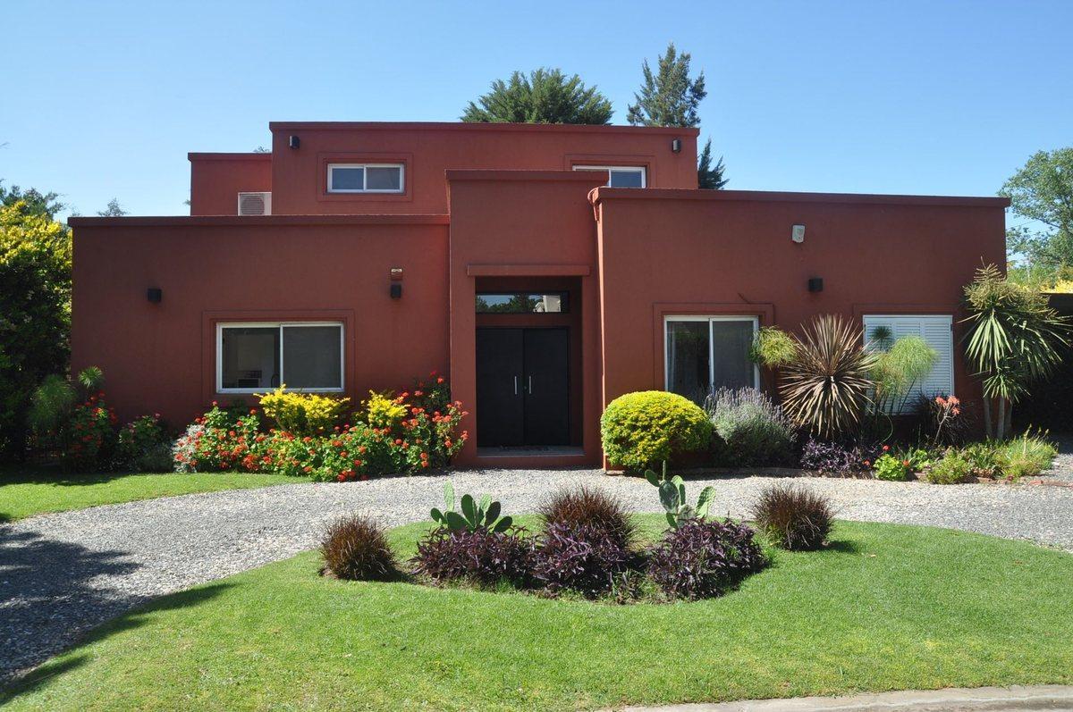 VENTA CASA 5 AMB C/ PILETA - LA HERRADURA - PILAR
