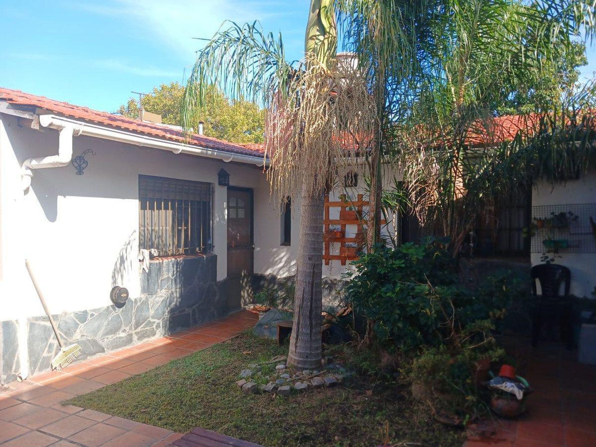 CASA LOTE PROPIO EN LANUS OESTE