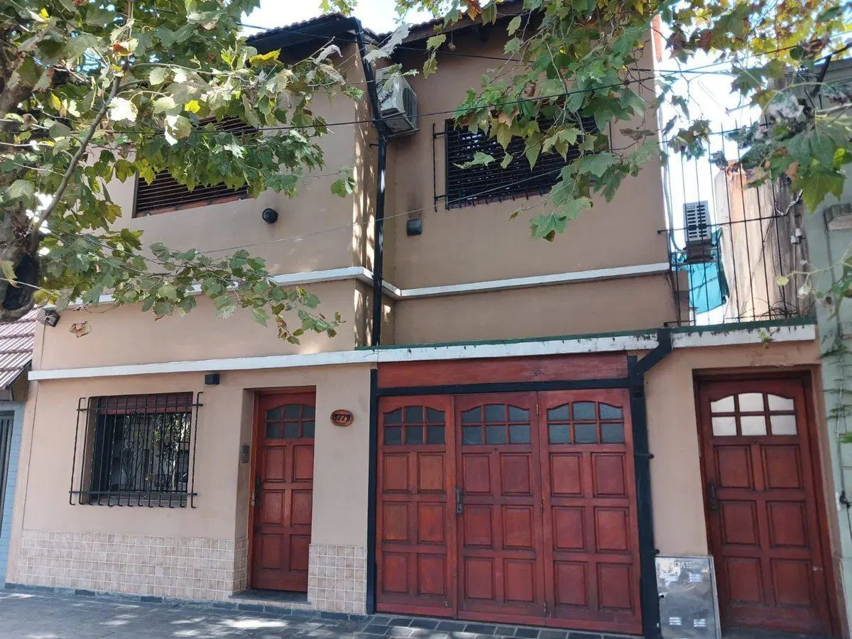 CASA LOTE PROPIO EN LANUS OESTE 3