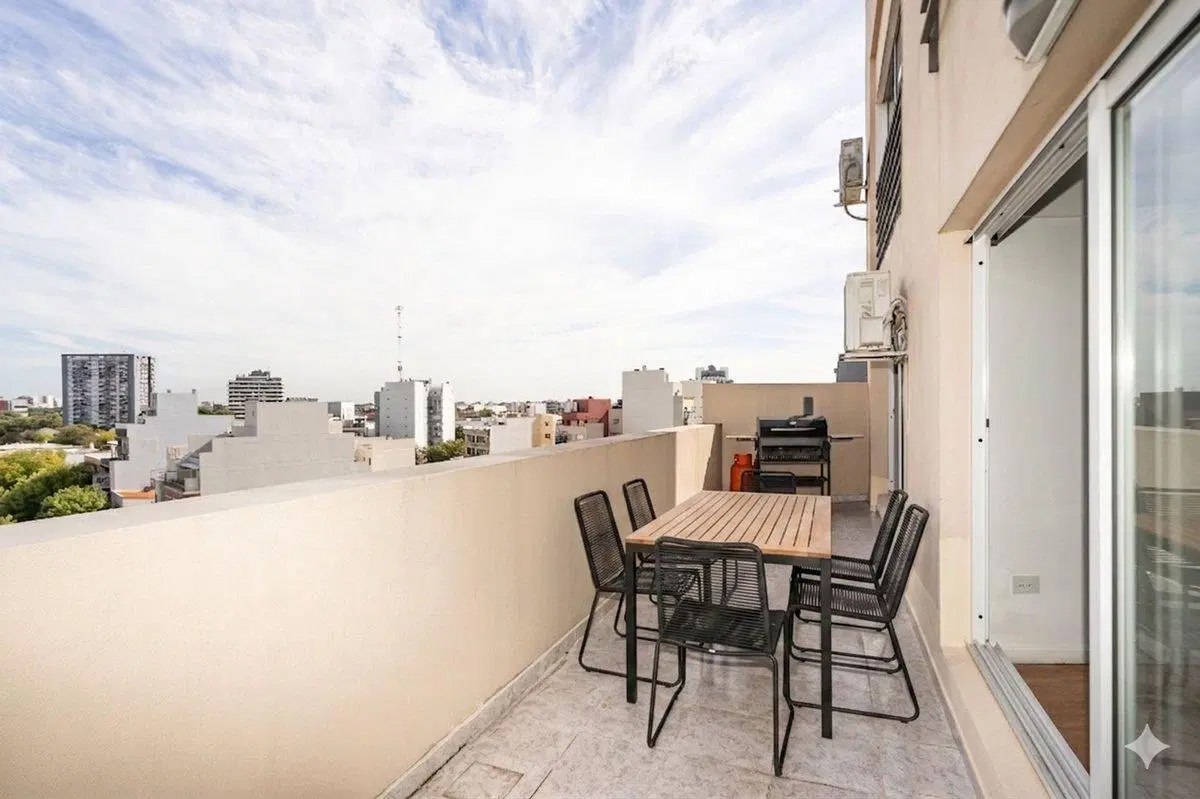 2 ambientes Villa Ortuzar, balcón terraza. Pileta. 2