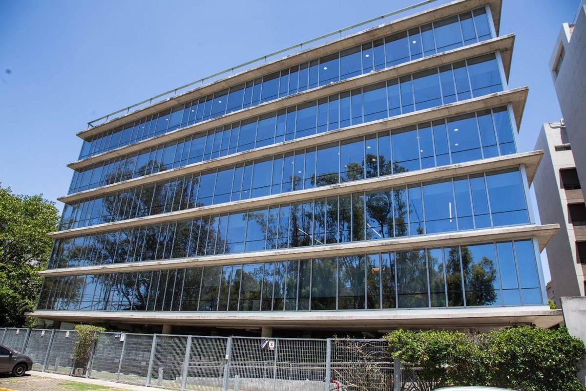 OFICINAS 450 m2 PLANTA LIBRE en OLIVO, 8 cocheras