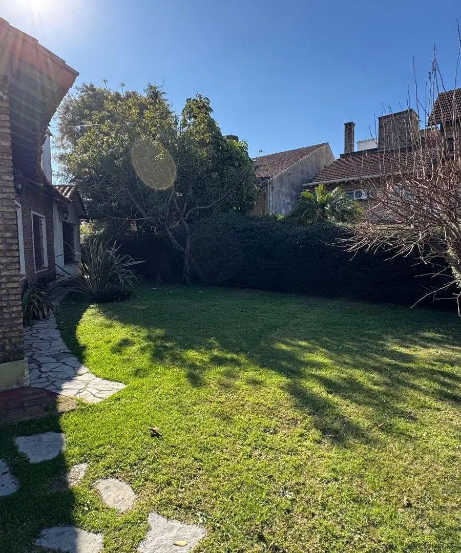 Venta LOTE de 1544 metros cuadrados en OLIVOS 2