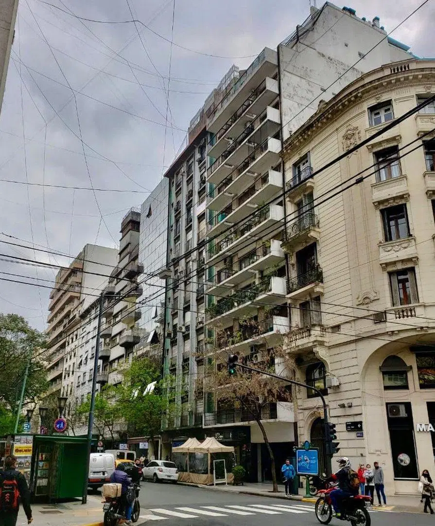 TERRENO CON POTENCIAL DE DESARROLLO MICROCENTRO 4