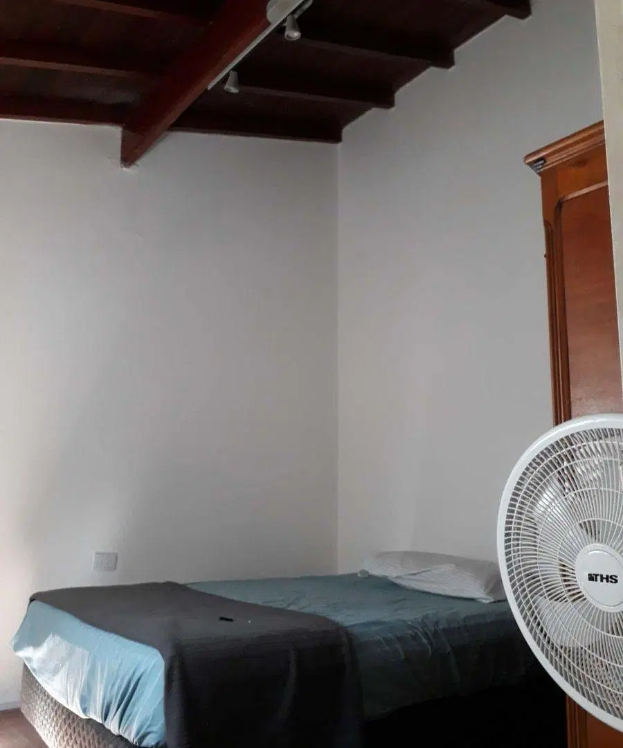 VENTA PH 2 PISOS 3 AMB MUNRO REFACCIONADO RETASADO 5