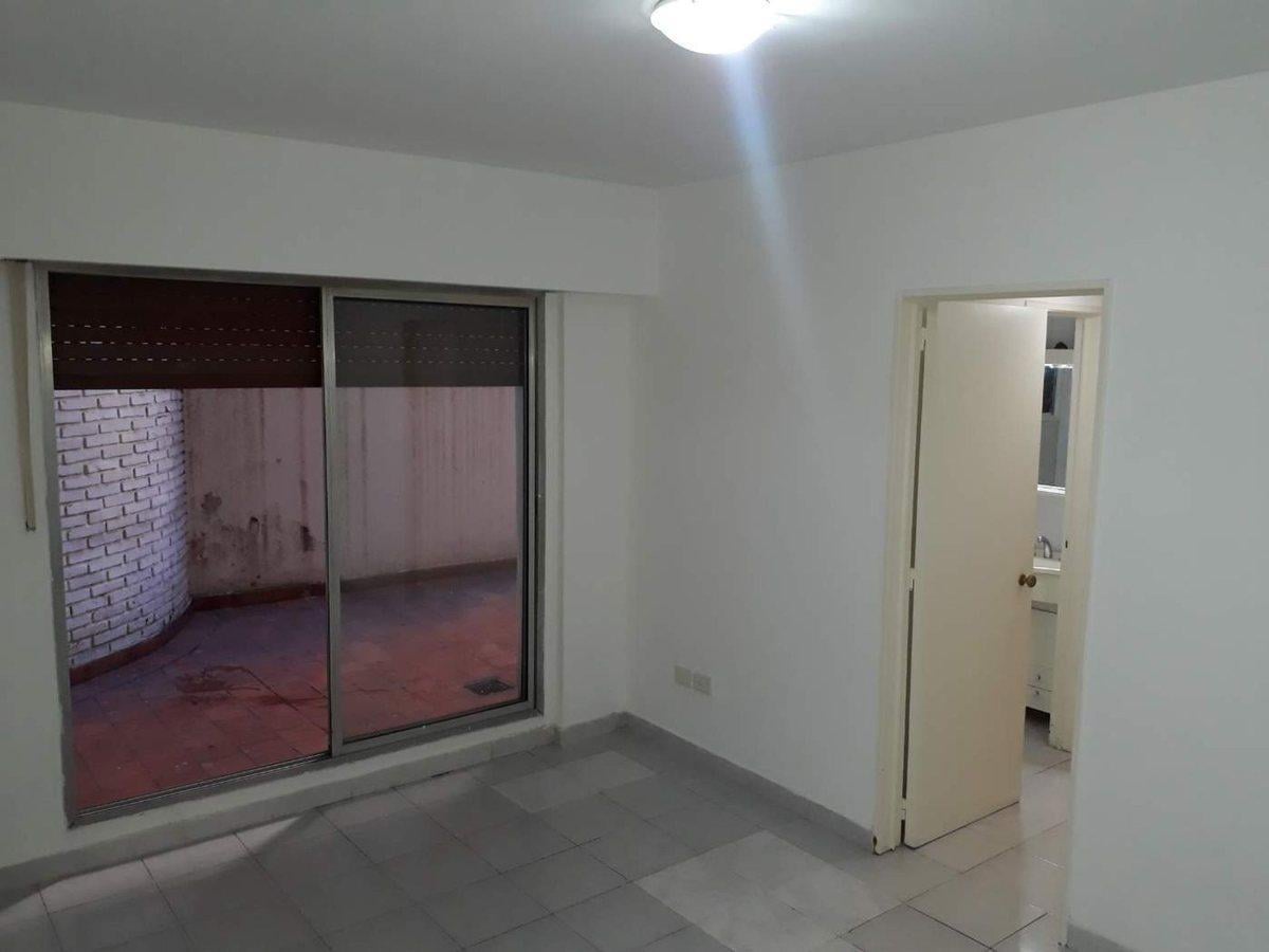 Departamento 2 Amb con patio en Retiro