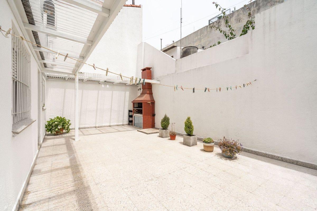 VENTA DE PH 4 AMB. PATIO MUCHA LUZ, SIN EXP. MUNRO