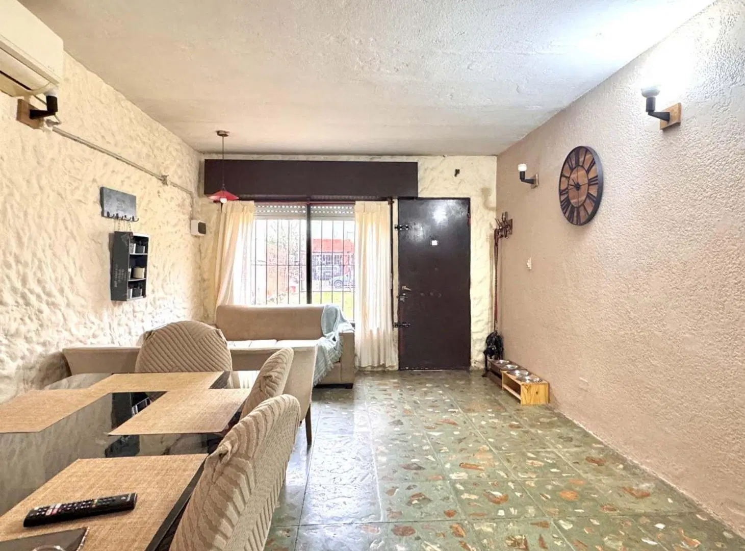 Casa 4 Amb en lindisimo terreno 320mts 3