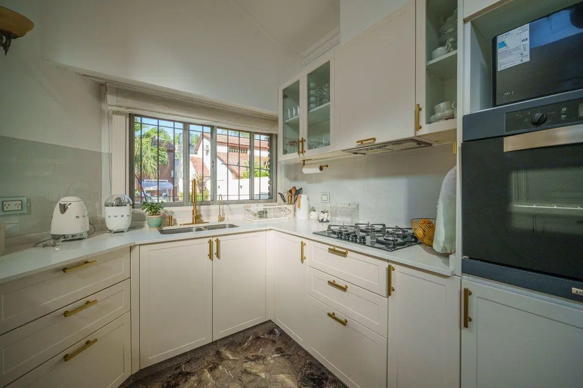 VENTA CASA - VILLA BALLESTER CENTRO - IMPECABLE 3