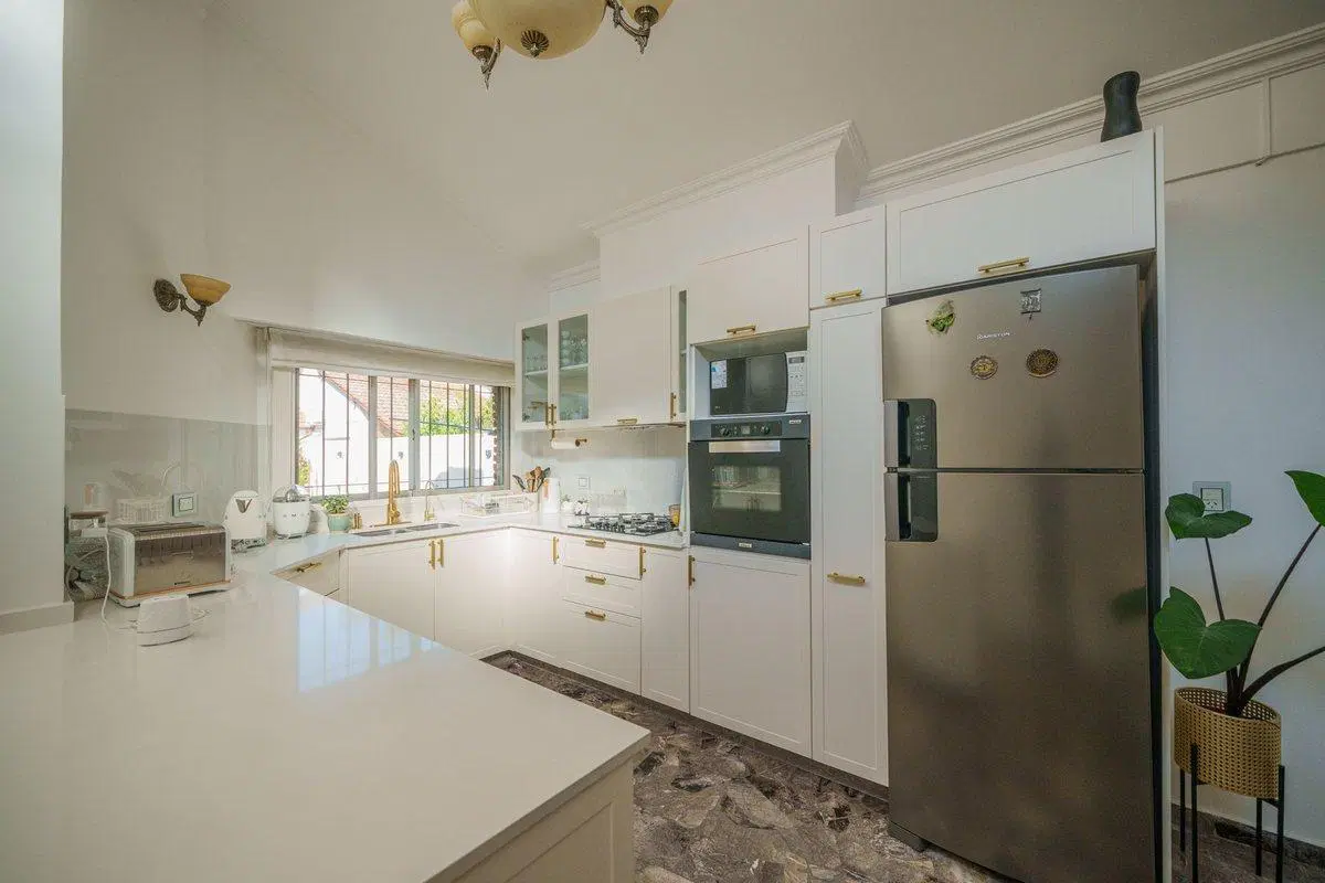 VENTA CASA - VILLA BALLESTER CENTRO - IMPECABLE 5