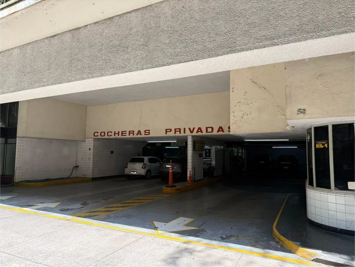 VENTA COCHERA EN EDIFICIO COCHERAS PRIVADA PALERMO 3