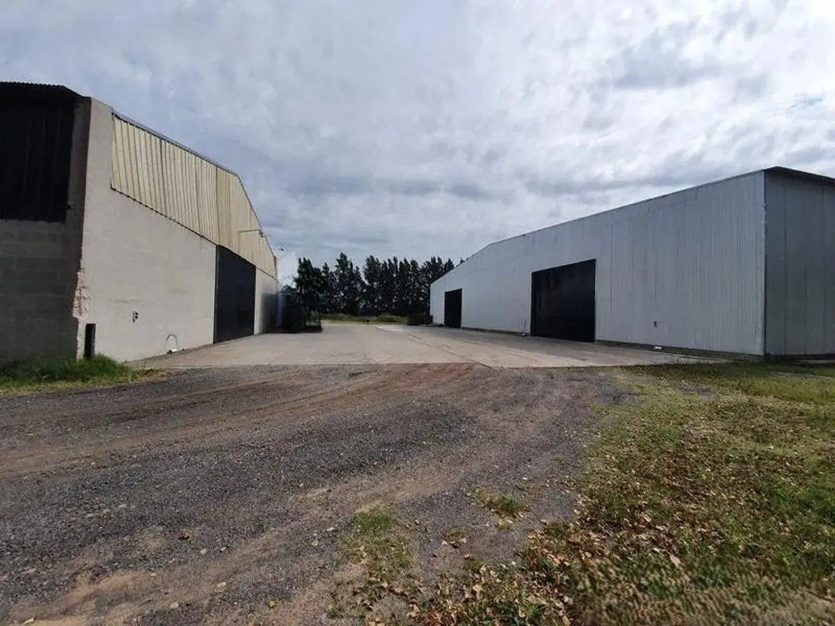 Alquiler Nave Industrial, Mercedes 4